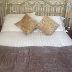 Glenfield House