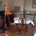 Glenfield House Konukevi 4*